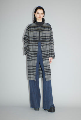 Double Check Mantel, Flannel Grey from ODEEH 