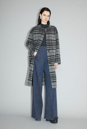 Double Check Mantel, Flannel Grey from ODEEH 