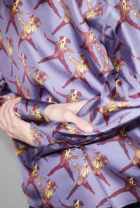 Dancing Dogs Bluse, Lavender from ODEEH 