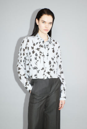 Flower Items on Crushed Crepe Bluse, Airblue from ODEEH 