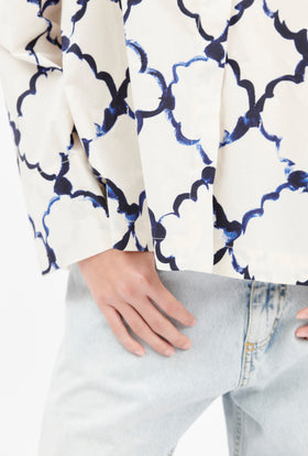 Painted Arabesque Pop Bluse, Pigment from ODEEH 