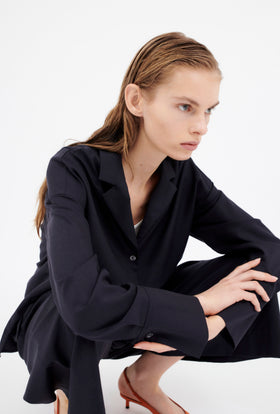 Super Light Wool Bluse, Navy from ODEEH 