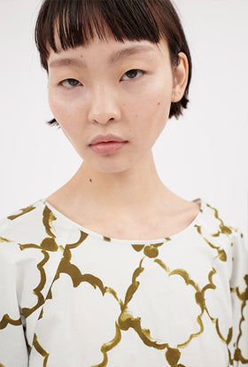 Painted Arabesque Pop Bluse, Goldolive from ODEEH 