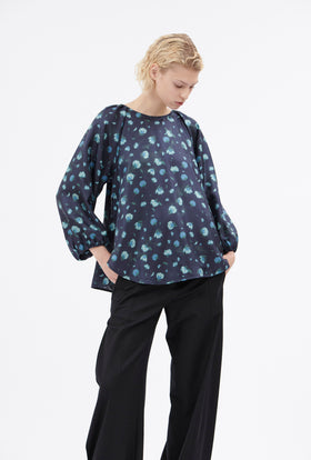 Midnight Flowers Bluse, Royal Peacock from ODEEH 