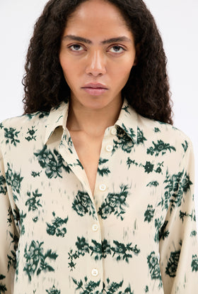 CHINE BLOSSOMS Bluse, Almond from ODEEH 