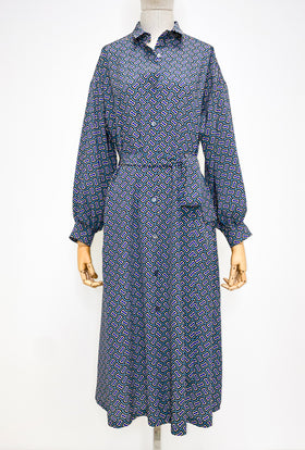 Morphid Grid on Crepe de Chine Kleid, Lake Green from ODEEH 