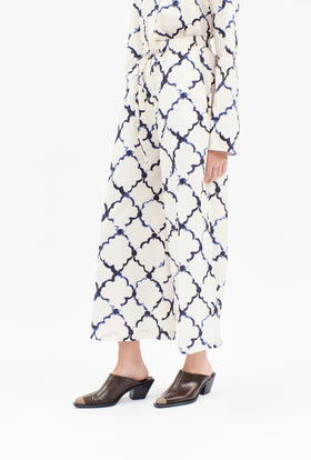Painted Arabesque Pop Hose, Pigment from ODEEH 