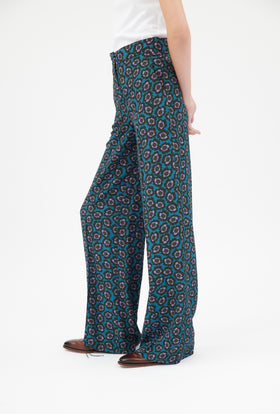 MALLOWS Hose, Peacock Green from ODEEH 