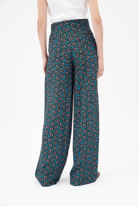 MALLOWS Hose, Peacock Green from ODEEH 