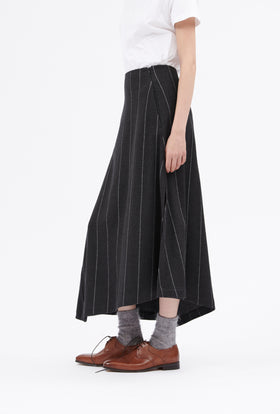 Bold Pin Stripe Rock, Charcoal from ODEEH 