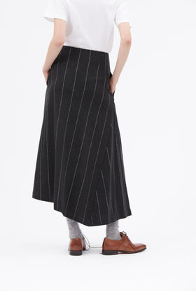 Bold Pin Stripe Rock, Charcoal from ODEEH 