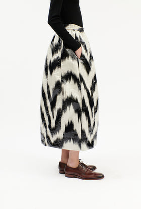 LACQUERED FRINGES Rock, Black White from ODEEH 