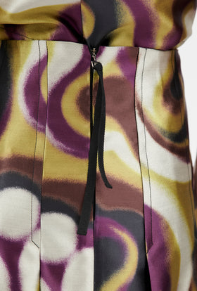 Shiny Serge Blurred Paisley Rock, Merlot from ODEEH 