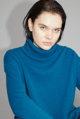 Cash-Wool Mix Pullover, Mountain Blue from ODEEH 