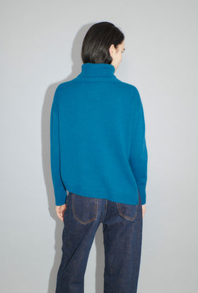 Cash-Wool Mix Pullover, Mountain Blue from ODEEH 