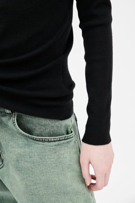MERINO EXTRAFINE Pullover, Jet Black from ODEEH 